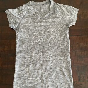 Lululemon Run Swiftly short sleeve
